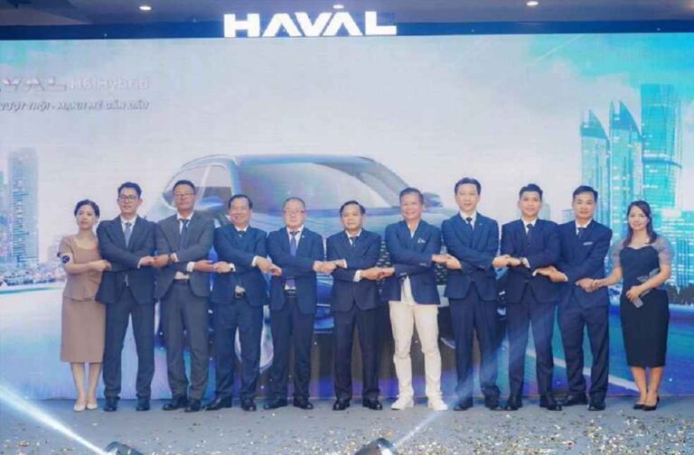 GWM Vietnam Debut: HAVAL H6 HEV Amplifies Chinese Auto’s Global Stature GWM Vietnam Launch_High Delegates from both side
