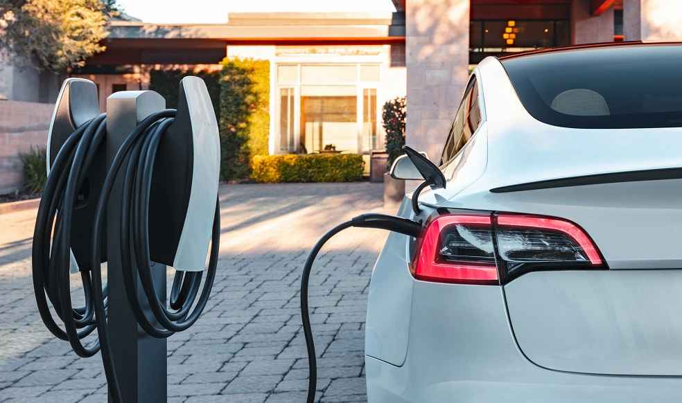 EV Charging_Tesla JLR Supercharger