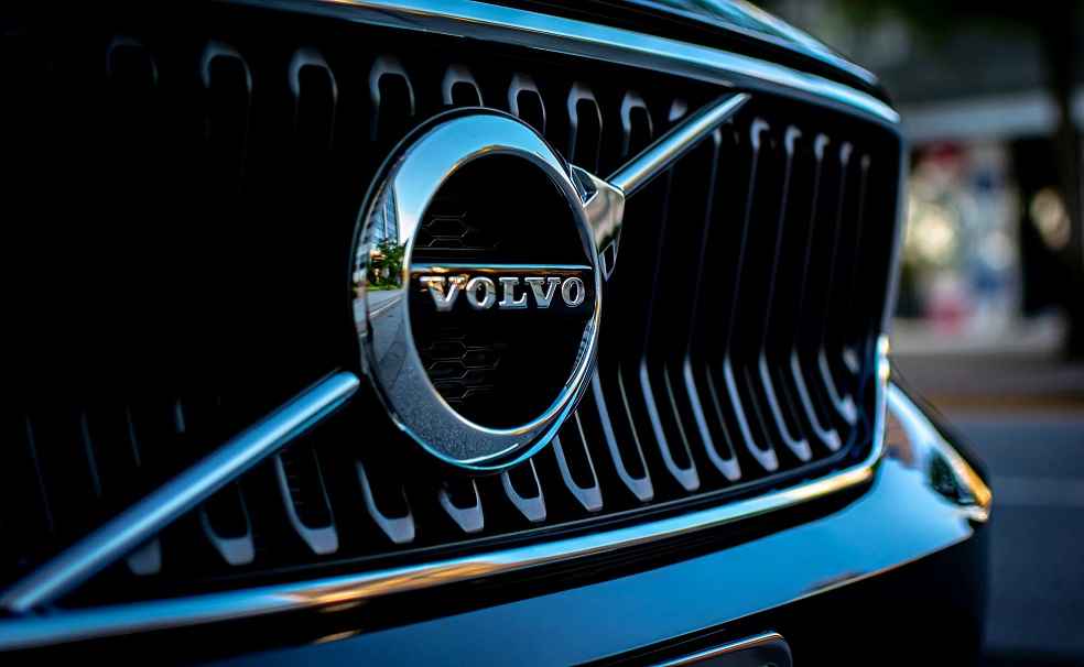 Volvo Opens Software Center_Volvo Logo