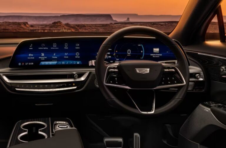 Cadillac’s Australian Lineup to Keep Apple CarPlay and Android Auto Cadillac Connected Infotainment system Image